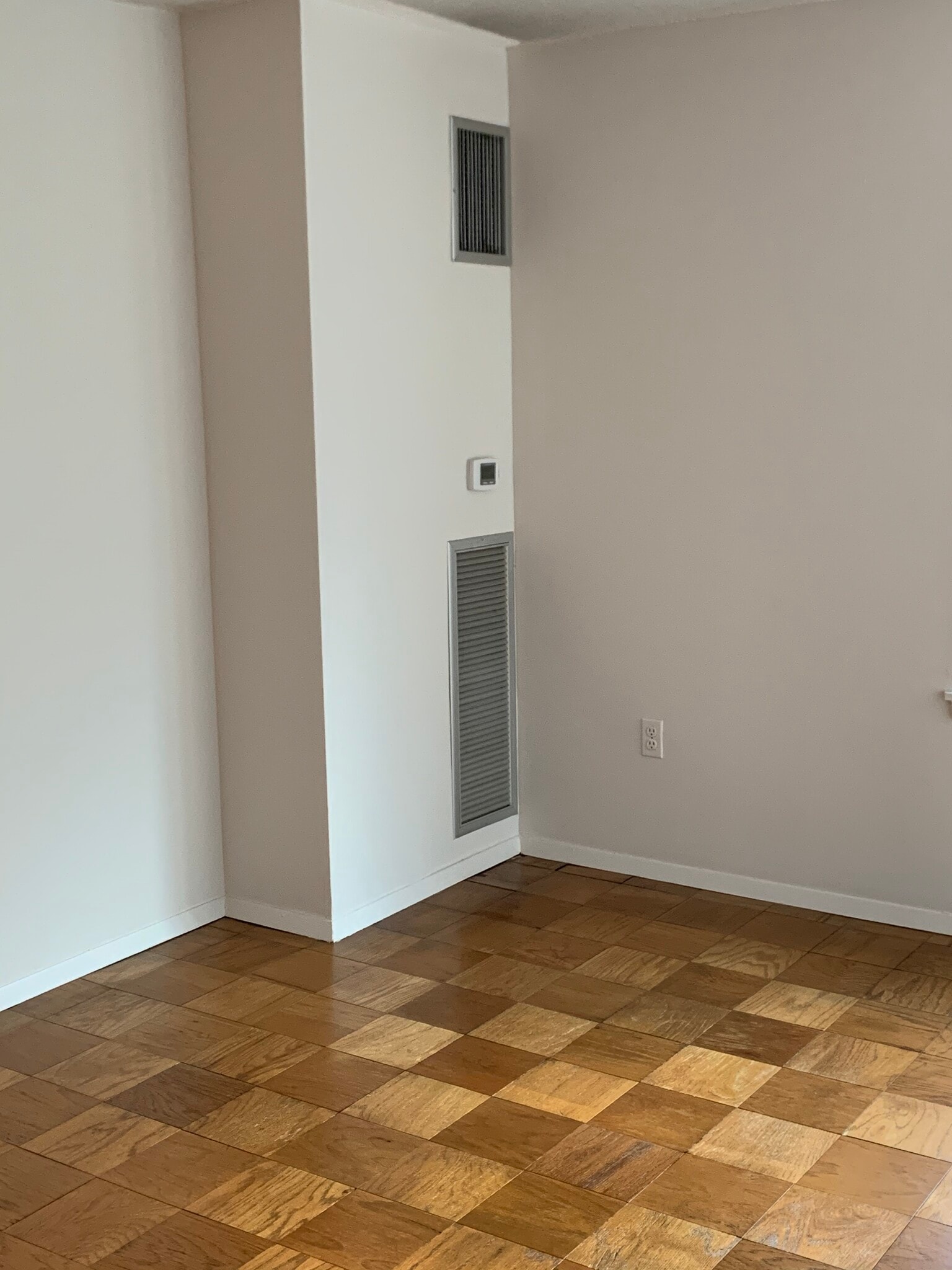Building Photo - 1301 20th St NW