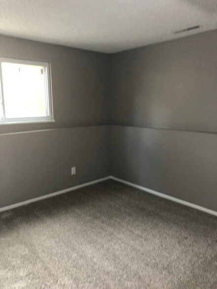 Building Photo - 888 Westmoreland Rd