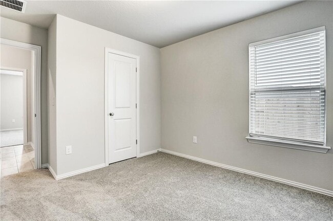 Building Photo - 13617 Sugar Bush Path