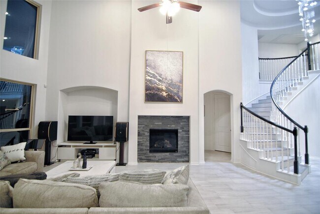Building Photo - 30107 Alder Run Ln