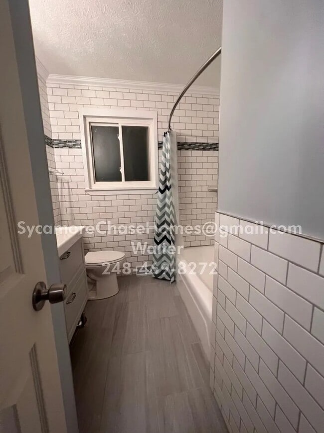 Building Photo - 2912 Canarsie Dr