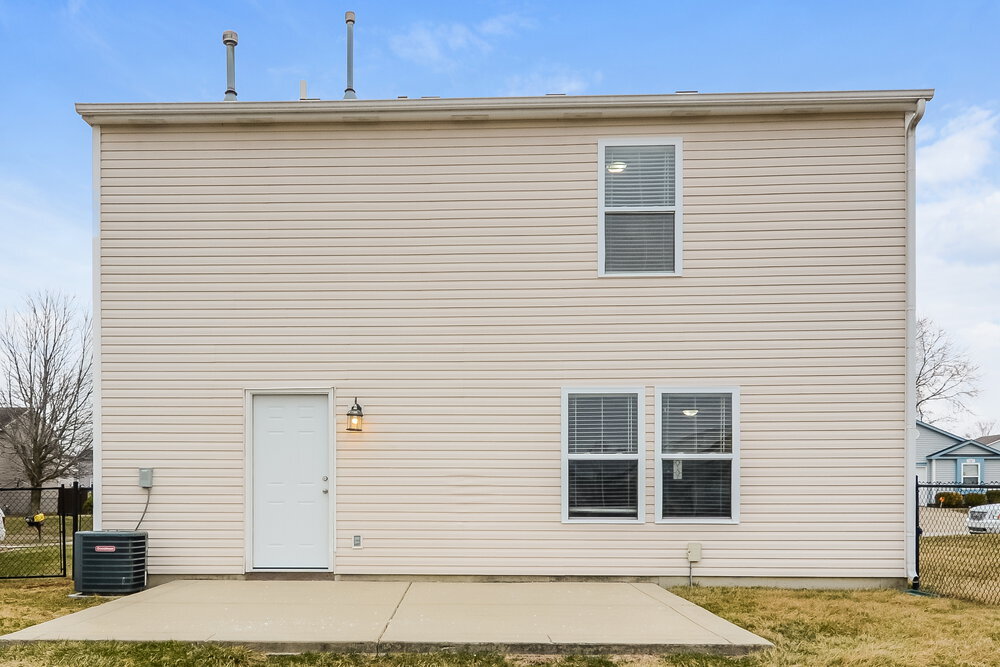 Building Photo - 35 Frostwood Ln