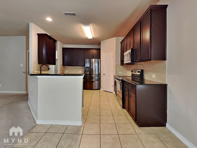 Building Photo - 1417 Castle Creek Dr