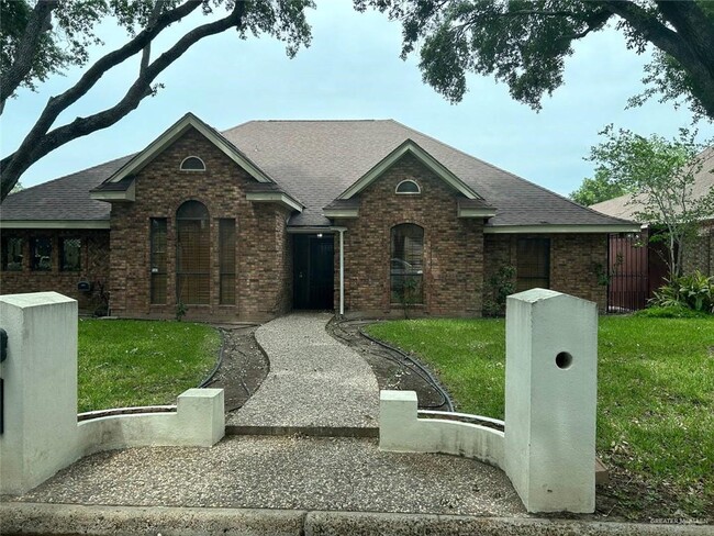 Primary Photo - 701 Avocet Ave