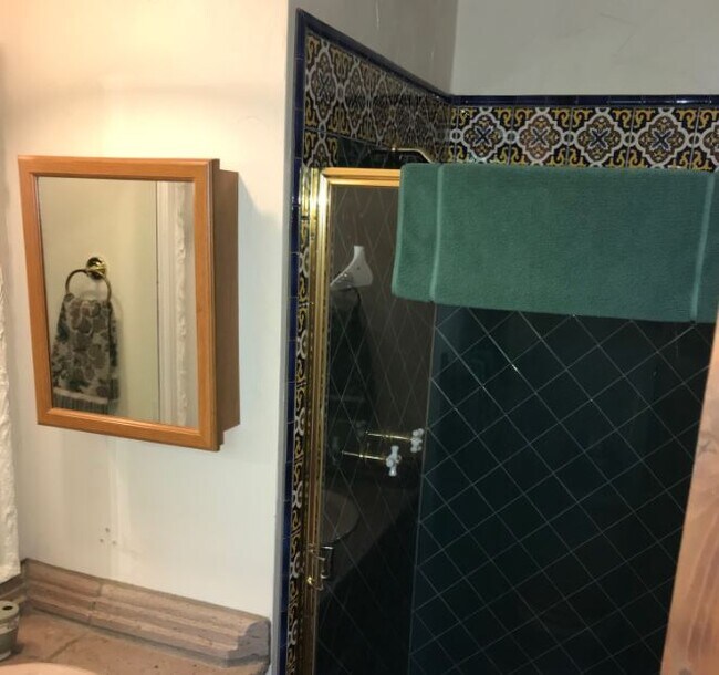 Building Photo - 1881 Rockhoff Rd