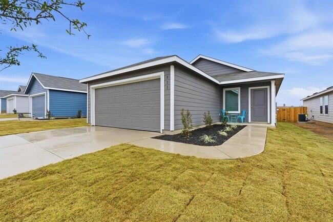 Building Photo - 511 Paris St