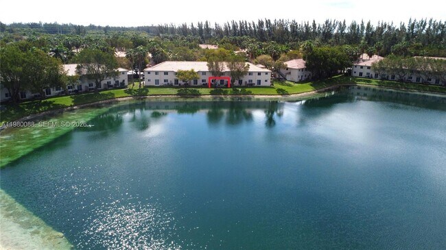 Building Photo - 2920 SE 13th Ave