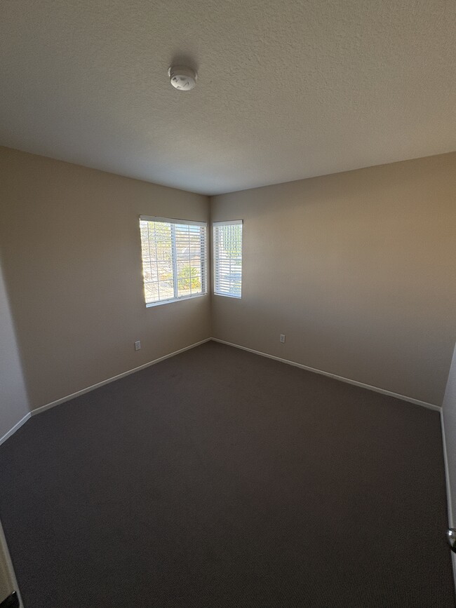 Building Photo - 31475 Sonoma Ln