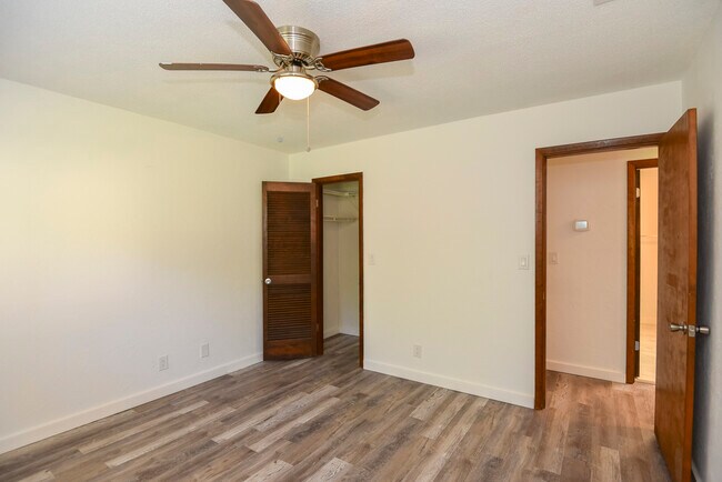 Building Photo - 40 River Ridge Trail