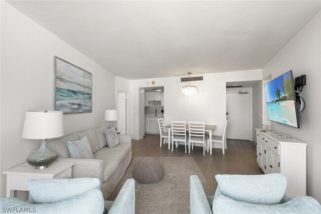 Building Photo - 58 N Collier Blvd