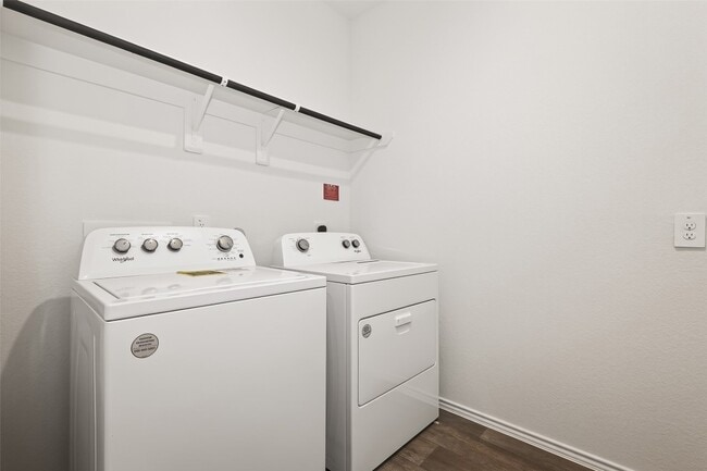 Building Photo - 4242 Wilsford Oak Wy