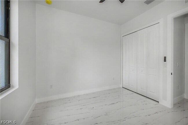 Building Photo - 3123 69th St W