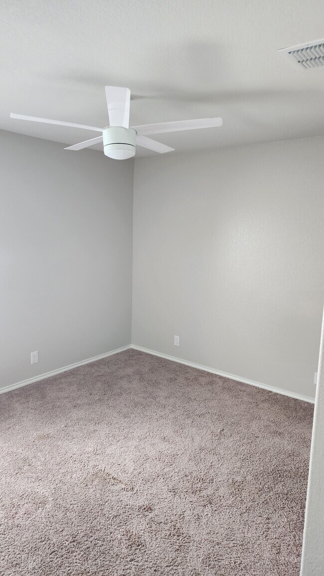 Building Photo - 4051 Fort Palmer Blvd