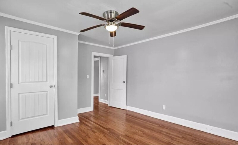 Building Photo - 915 9th St SW