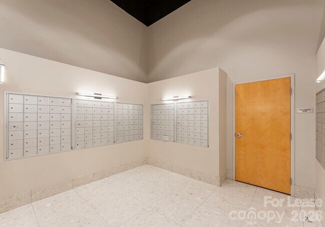 Building Photo - 210 N Church St