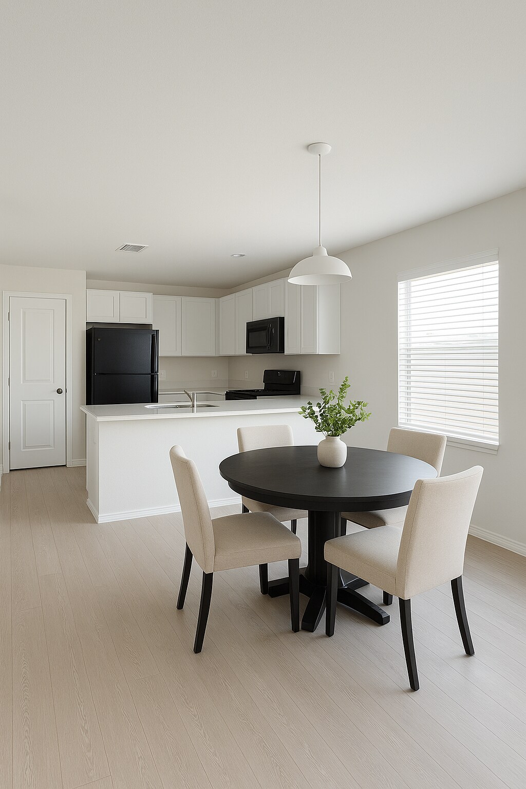 Building Photo - 1271 Falcon Heights Dr