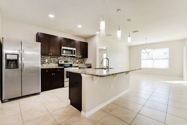 Building Photo - 5120 Star Ruby Ave