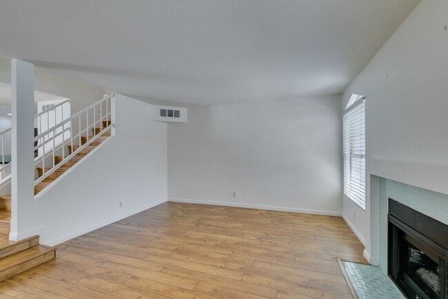 Building Photo - 2838 Dawn Crossing Dr
