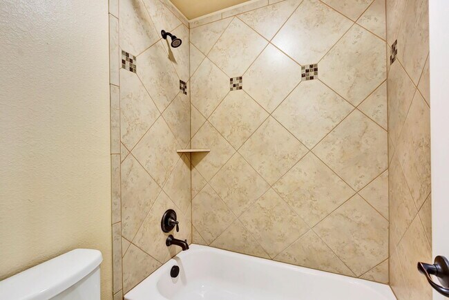 Building Photo - 12024 Versante Cir