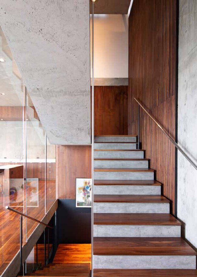 Building Photo - The continental_ Naomi Capital LLC