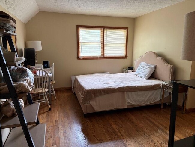 Building Photo - 4811 Cook Rd SW