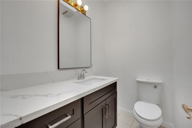 Building Photo - 7595 W Camero Ave