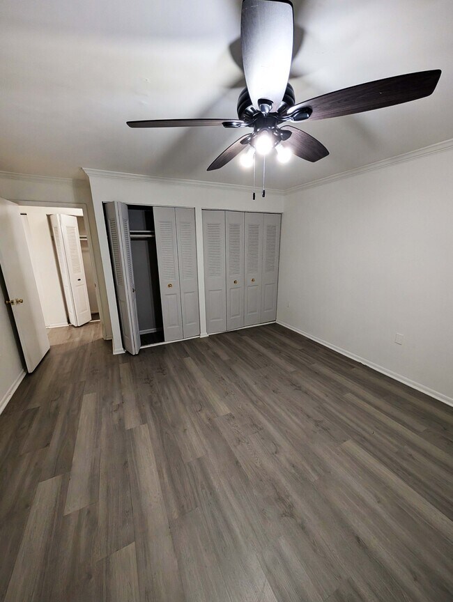 Building Photo - 11402 Cherry Hill Rd