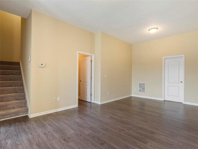 Building Photo - 1929 Hoods Fort Cir NW