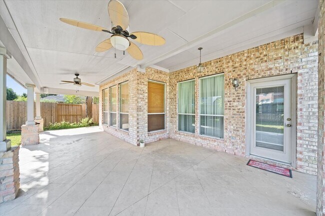 Building Photo - 4610 Sterling Wood Way