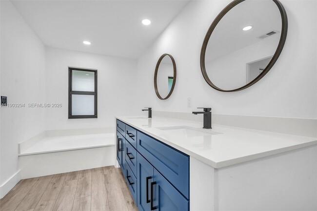 Building Photo - 11476 Sundance Ln