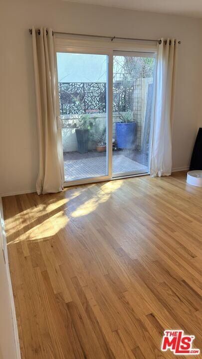 Building Photo - 1570 Via Capri