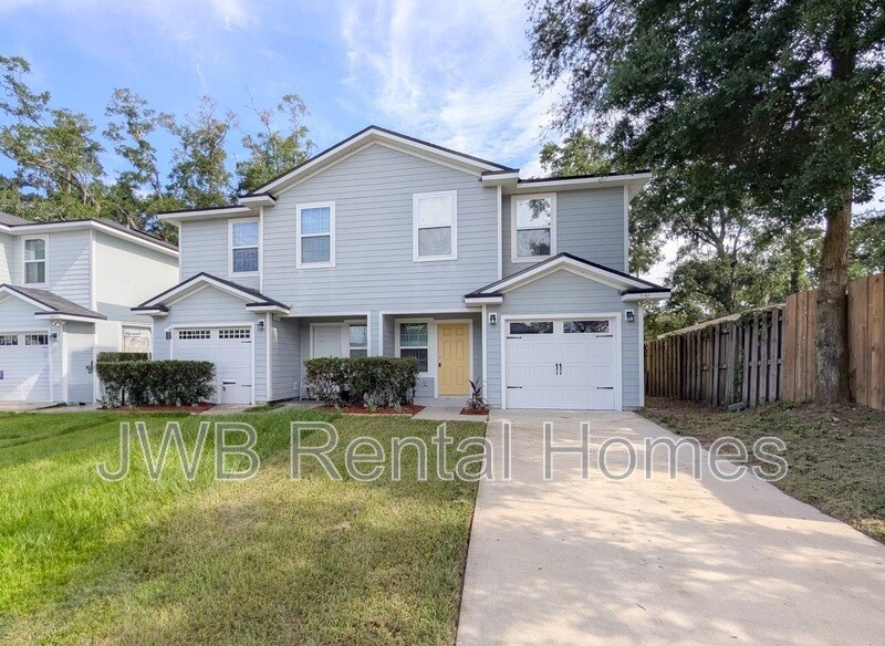 Primary Photo - 7147 Alton Ave