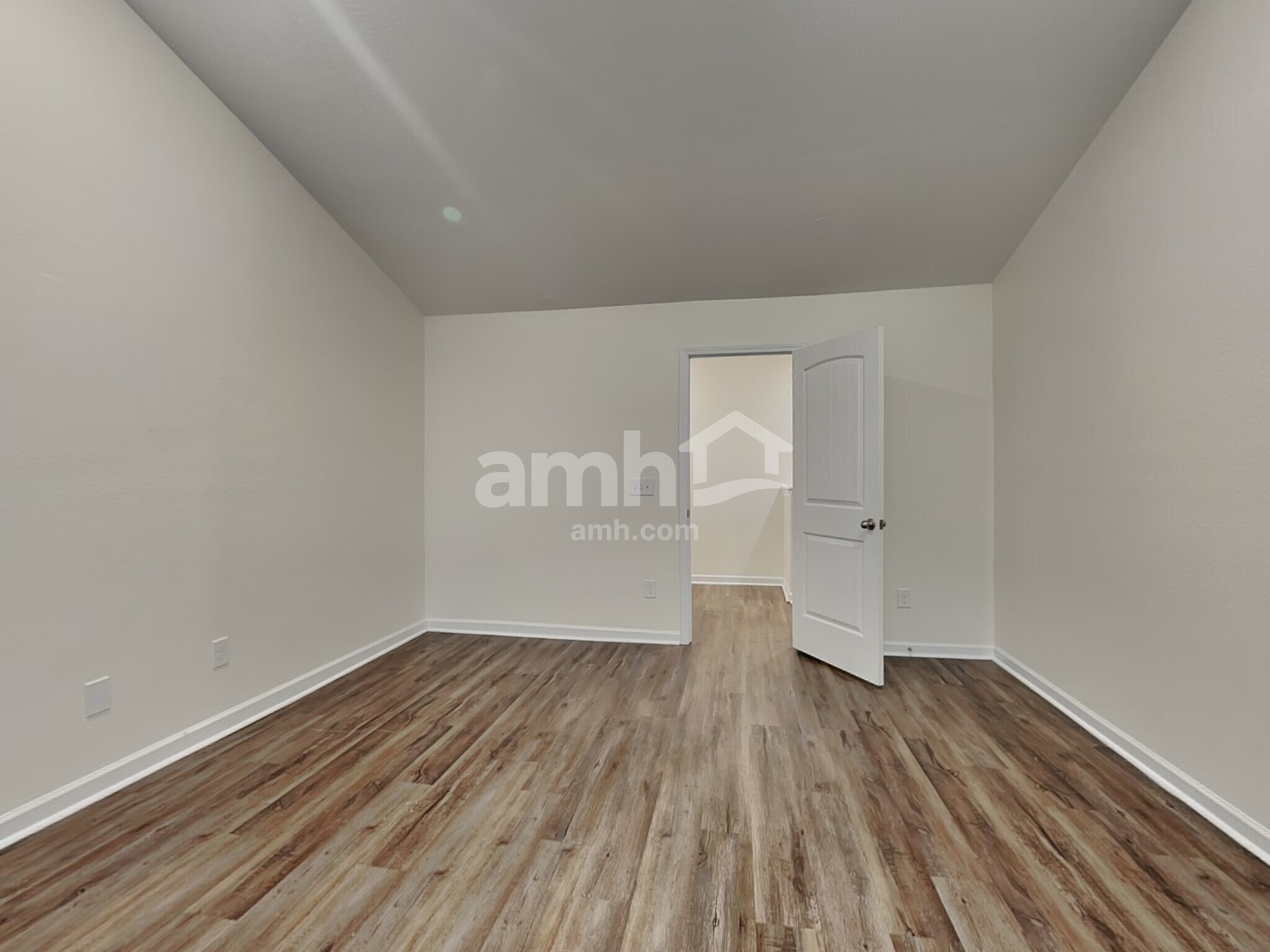 Building Photo - 6041 Mason Tucker Dr