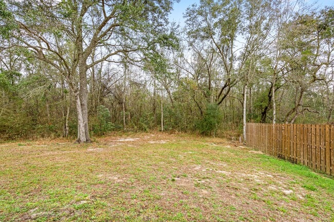 Building Photo - 3836 Chesterfield Ln