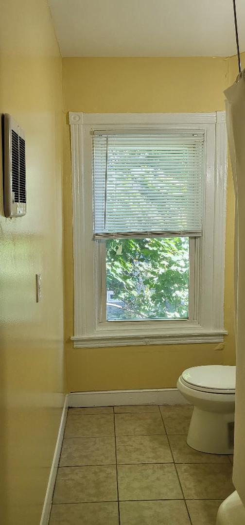 3rd Floor Bathroom View #2 - 432 W Bringhurst St