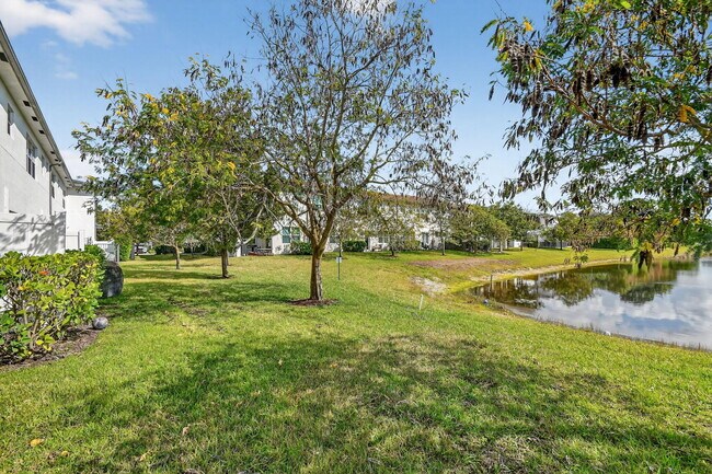 Building Photo - 4790 Navali Dr