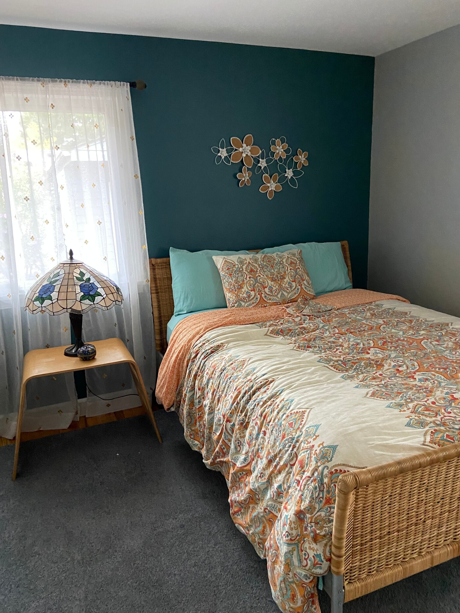 Private bedroom - 918 S 258th Pl