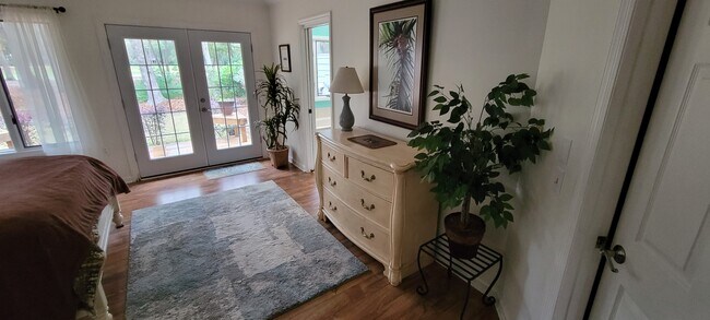 Master Bedroom - 1407 BB Sams Ct
