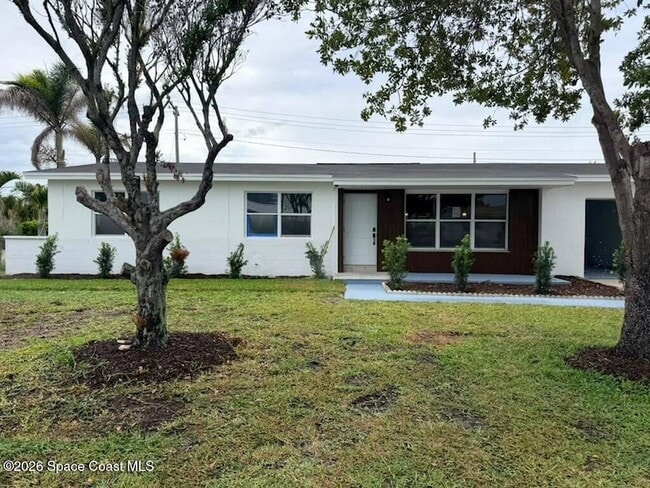 Building Photo - 205 Melaleuca Dr