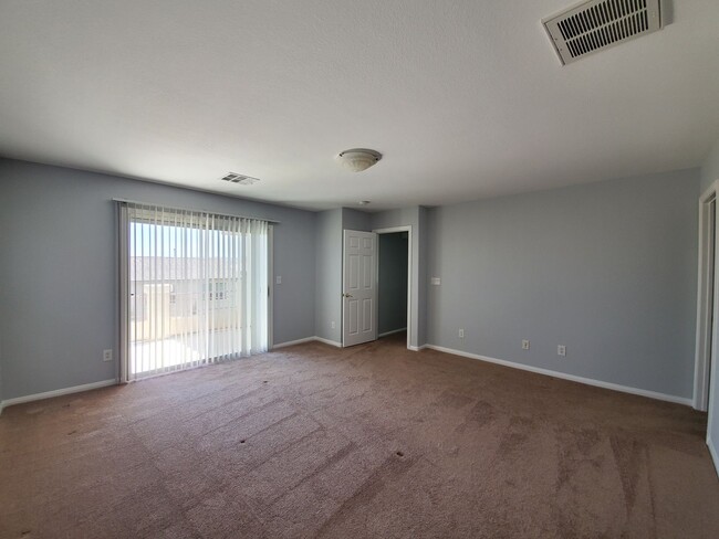 Building Photo - 11077 Crystal Crest Ct