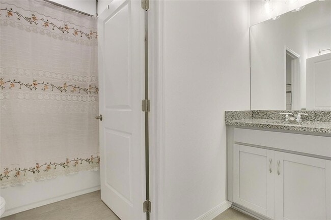 Building Photo - 1838 Blue Lagoon Cir