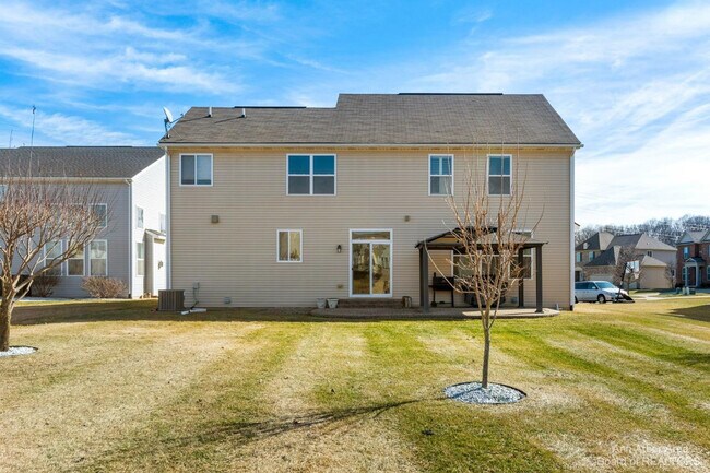 Building Photo - 4290 Hackberry Ct