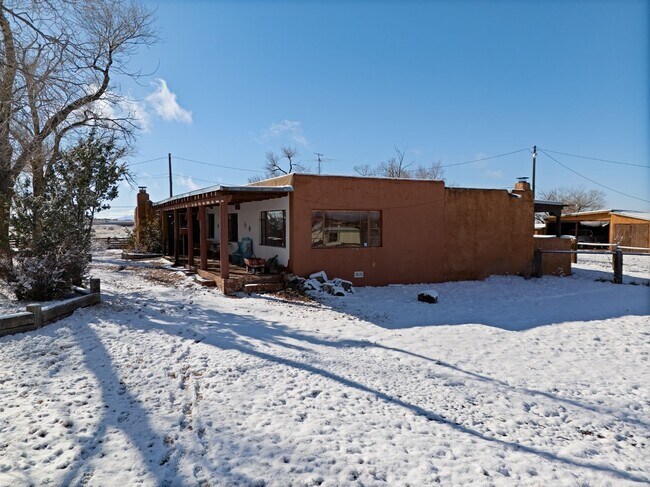 Building Photo - 27633 W Frontage Rd