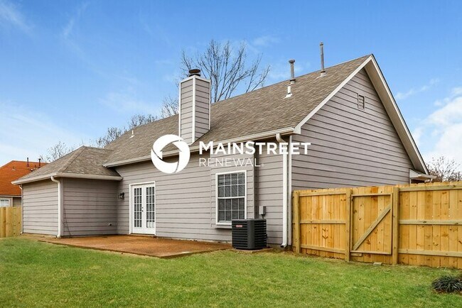 Building Photo - 3 Bedroom Pet-Friendly Home in Memphis, TN...