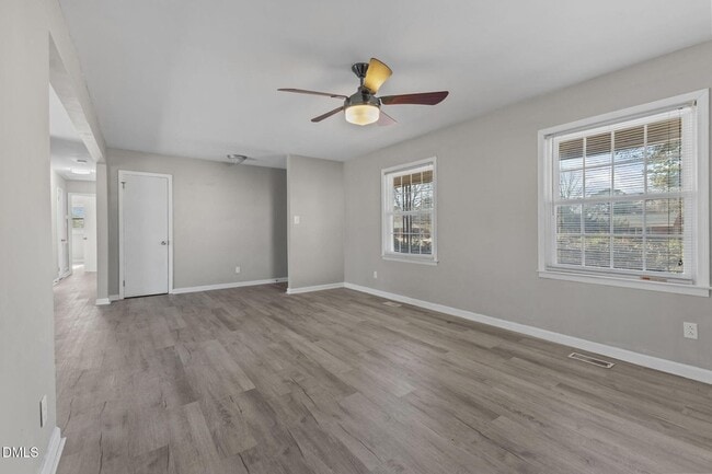 Building Photo - 329 S McPherson Church Rd