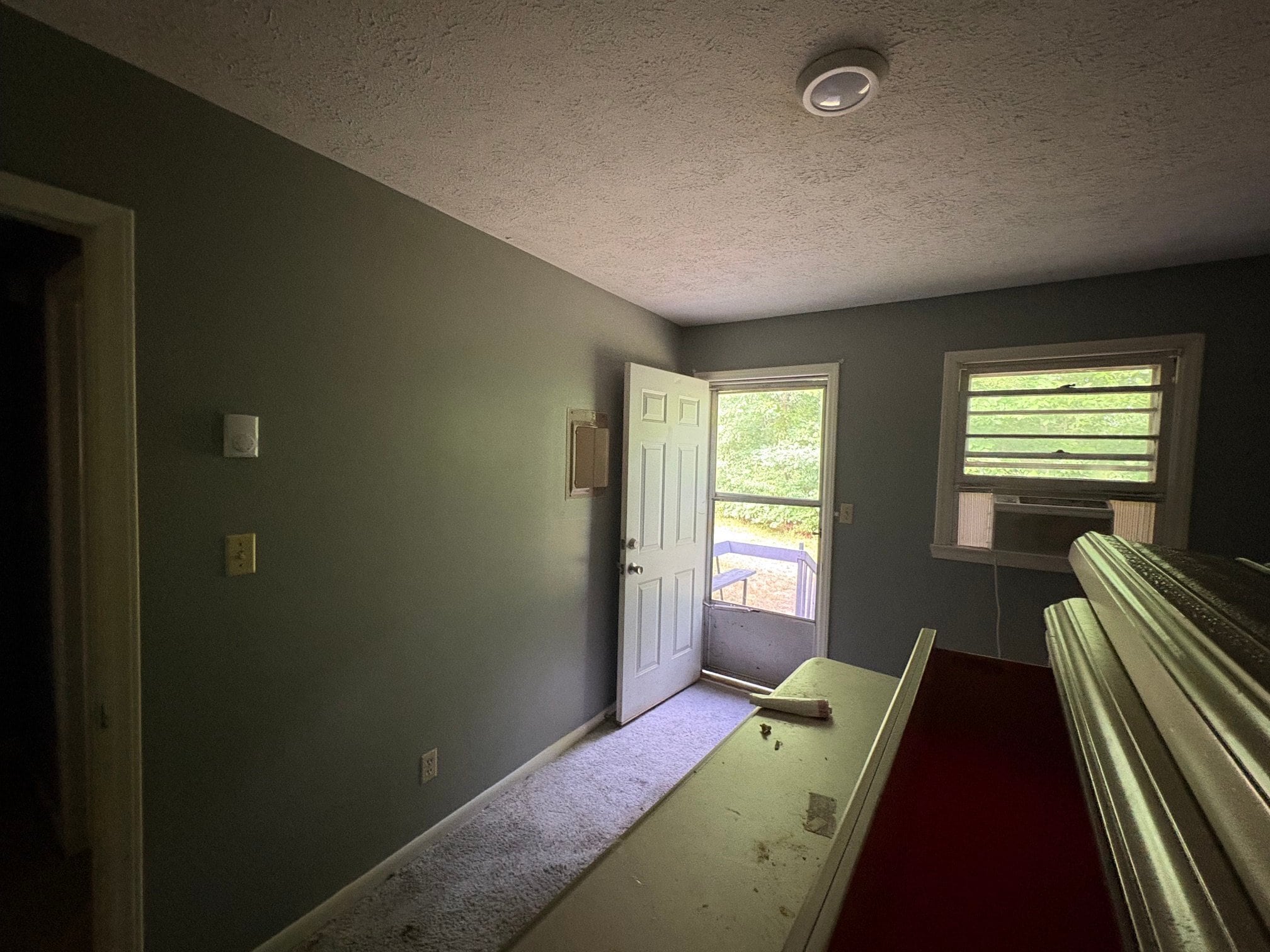 Building Photo - 3362-3362 Normandy Park Rd
