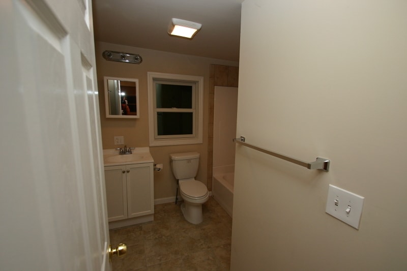 Building Photo - 164 Old Croton Rd