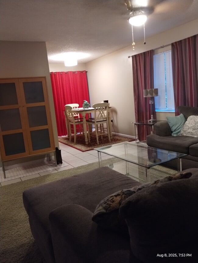 Building Photo - 8030 Orange Ave