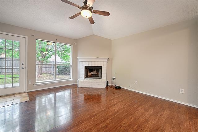 Building Photo - 10257 Tustin Terrace