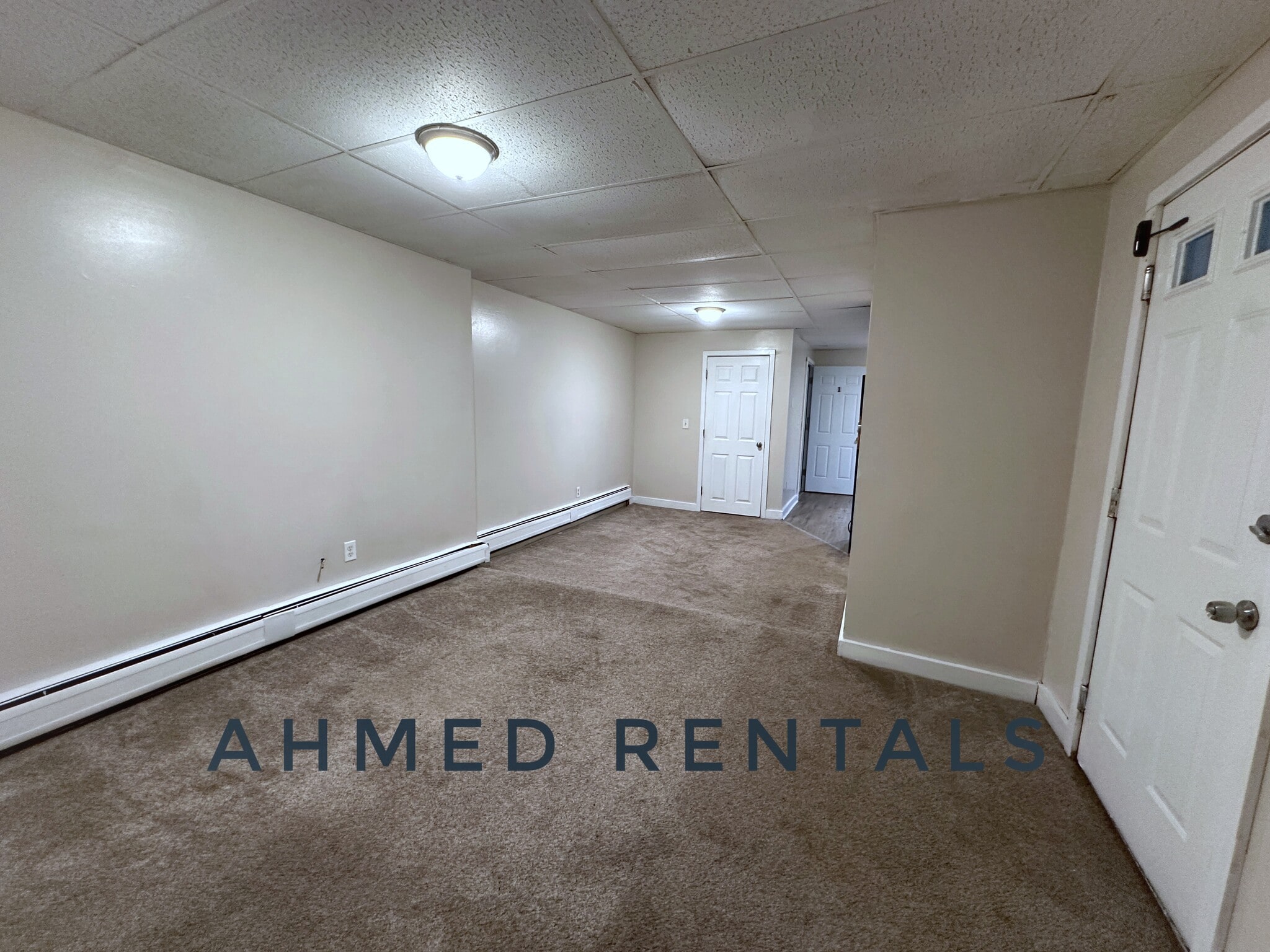 Building Photo - 37 Tate St